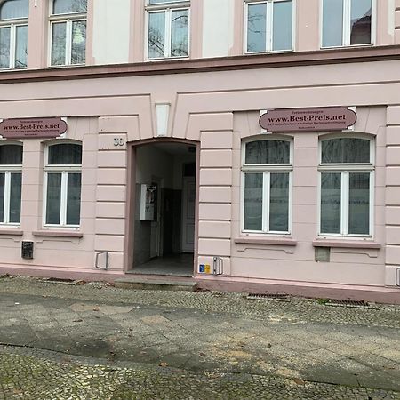 Best-Preis Fewo Rathausblick 2 - Zentrale Lage In Wittenberge - 2 Personen - Einzelzimmer - Vollausstattung - Wlan / Prime & Self-Check-In Exterior foto