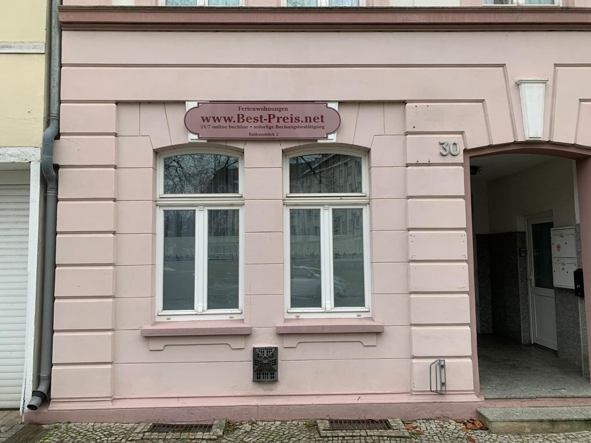 Best-Preis Fewo Rathausblick 2 - Zentrale Lage In Wittenberge - 2 Personen - Einzelzimmer - Vollausstattung - Wlan / Prime & Self-Check-In Exterior foto